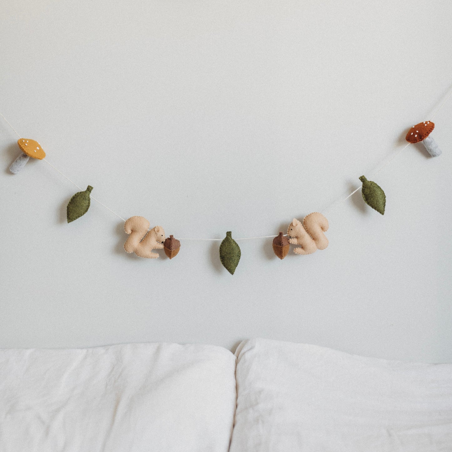 Woodlands Garland