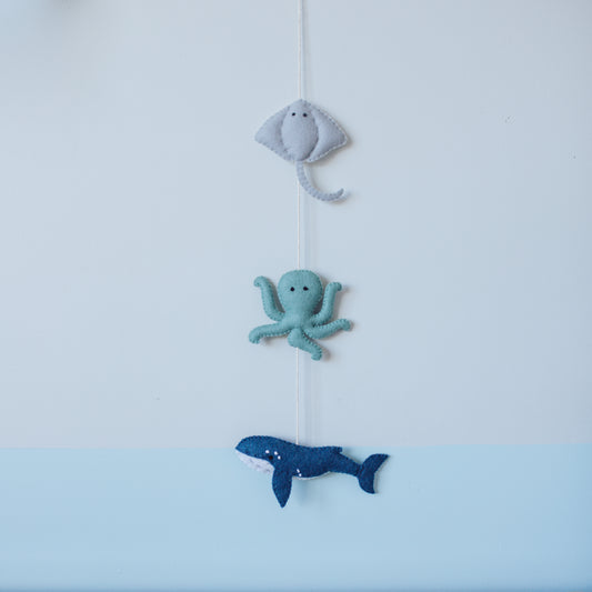 Hanging Trio - Ocean